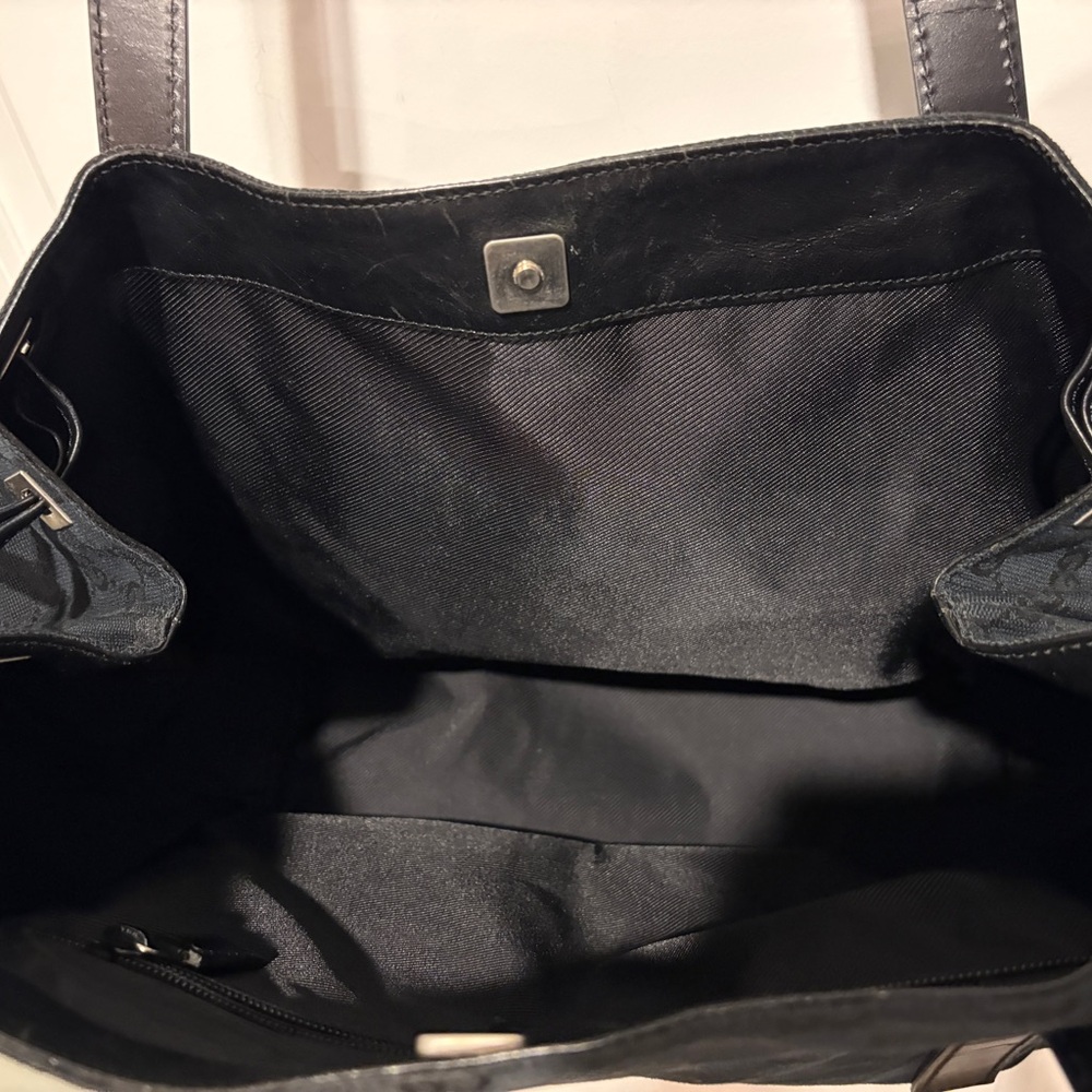 BIG Gucci Bag - Picture 6 of 9